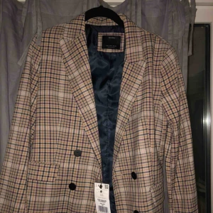  - Helt ny kavaj fr bershka 