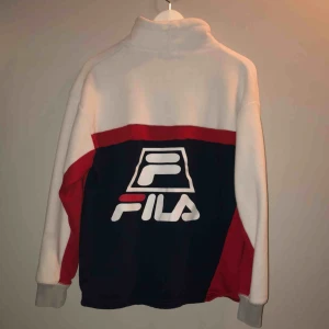  - Supersnygg Fila halfzip köpt i Japan!