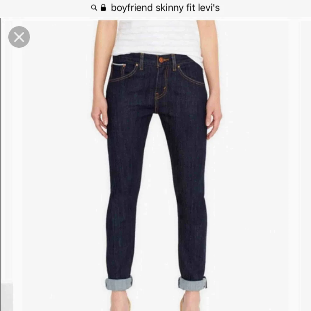 Levi’s Boyfriend skinny fit strl 27/32. Köpta i USA för ett par år sen. Knappt använda på grund av fel storlek. . Jeans & Byxor.