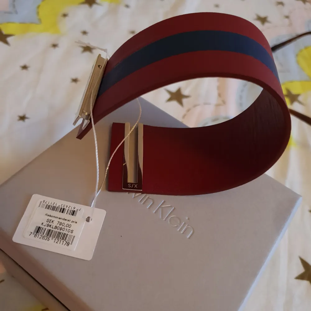 Nytt Calvin Klein armband original butikpris 800. Accessoarer.