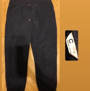 Blå mjukis i bra skick!😊 - Blå mjukis från Cubus i jätte bra skick!😊 i storlek S köparen står för frakt, skriv om du undrar något❤️