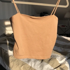 Linne - Använd 3 gånger. Köparen står för frakten. 