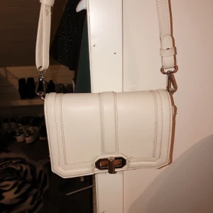 Väska från Gina  - 150kr inklusive frakt