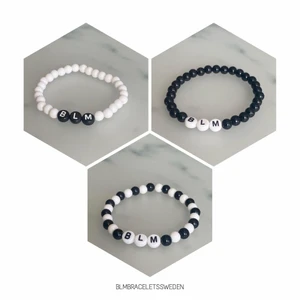 BLM - Vi säljer armband för att donera 70% av vinsten till organisationer som stöttar blm rörelsen. Följ oss på insta @blmbraceletssweden. Pärlarmband 50kr, trådarmband 70kr & klistermärken för 4kr st eller 10 för 30kr, Frakten är 11kr