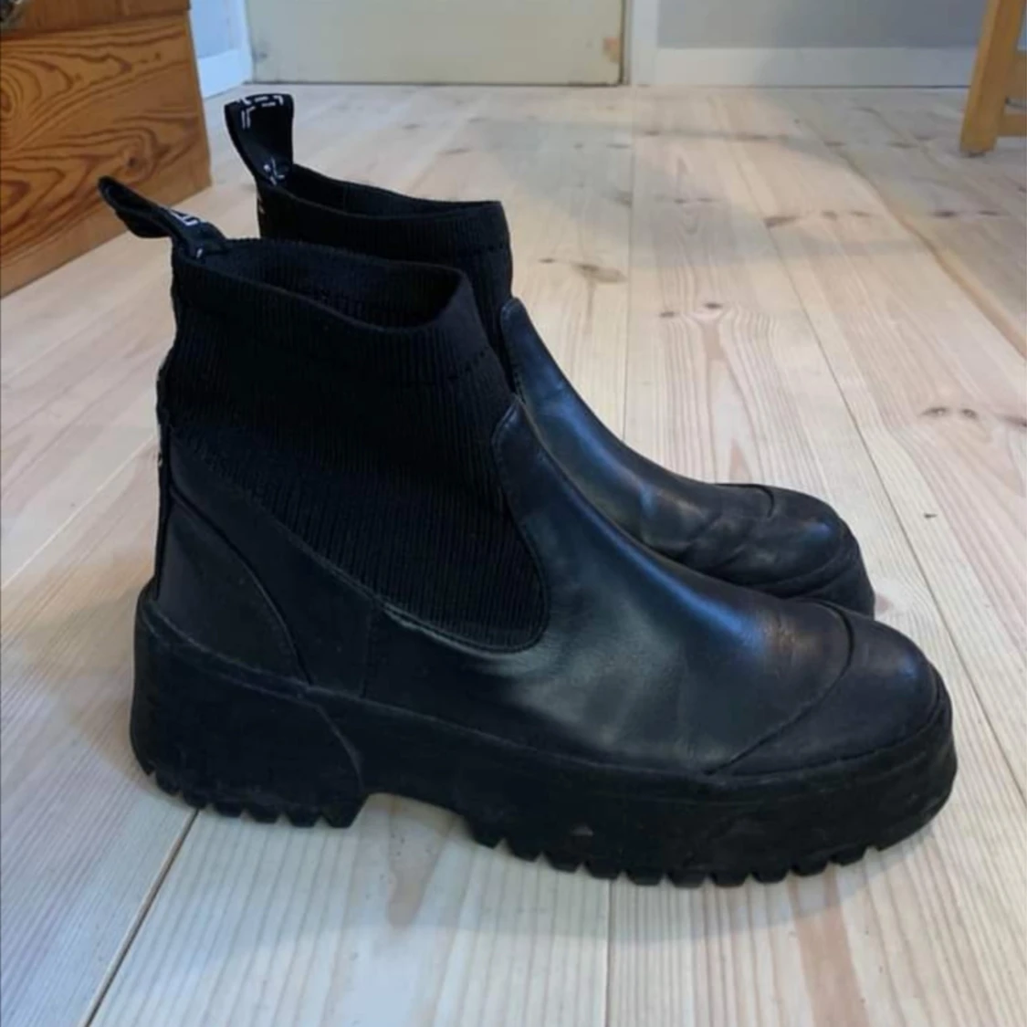 Chunky boots Zara strl. 38