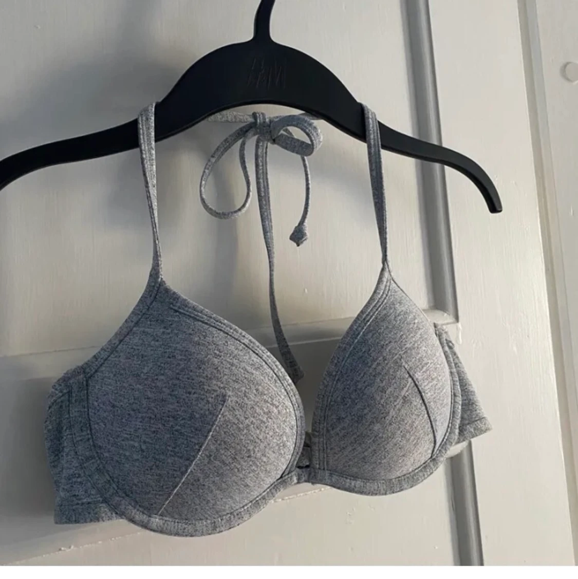 Grå bikini överdel - 90