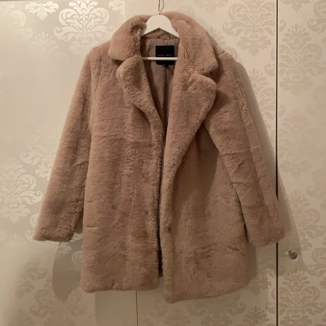 rosa pälsjacka stl.s