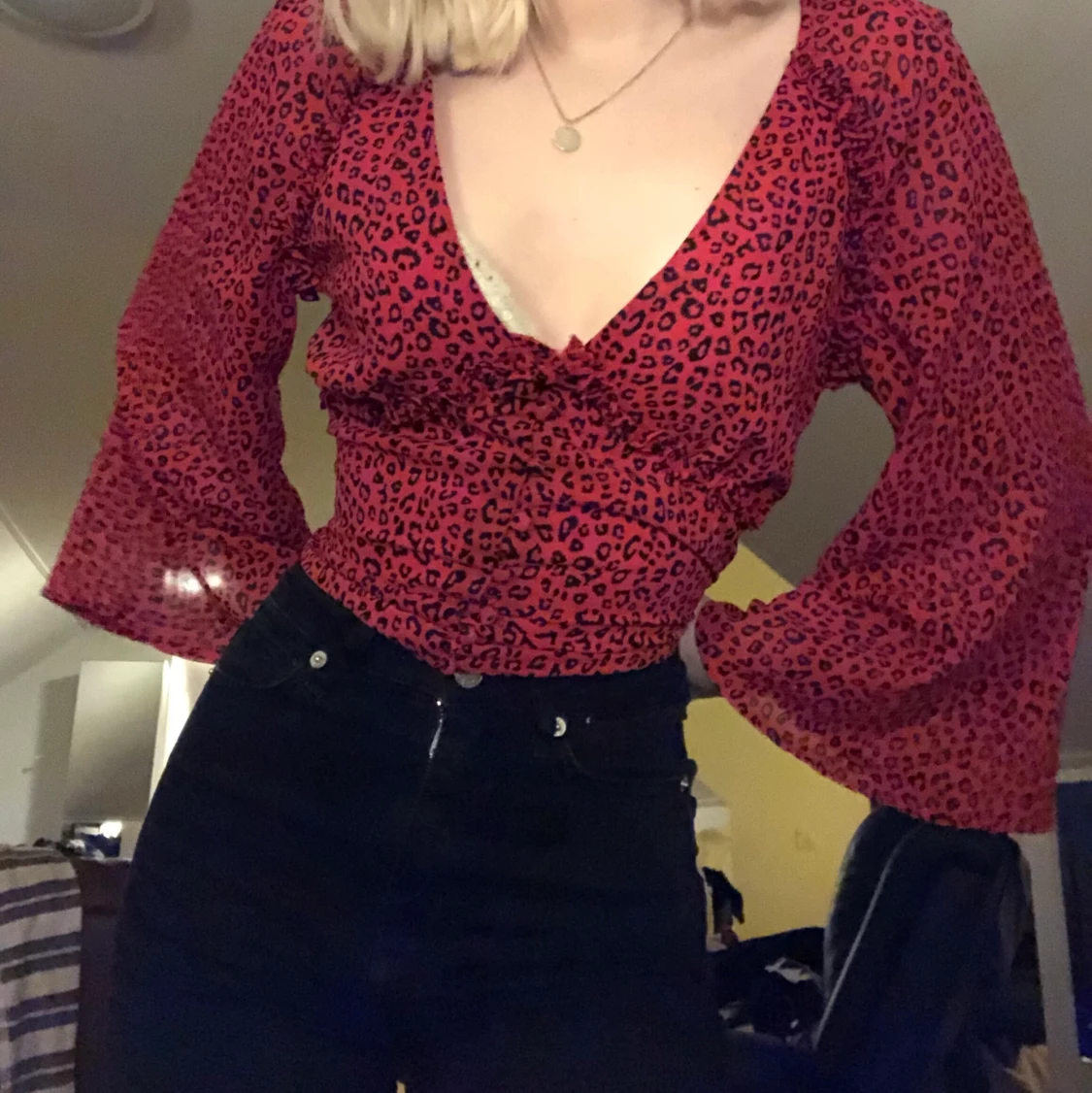 Röd leopard tröja