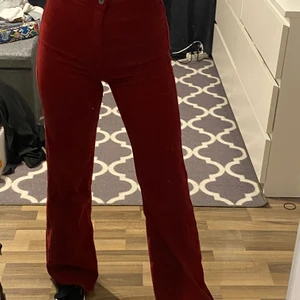 Jeans bershka - Snygga bootcut jeans från bershka. Priset går att diskutera. Frakt tillkommer❤️