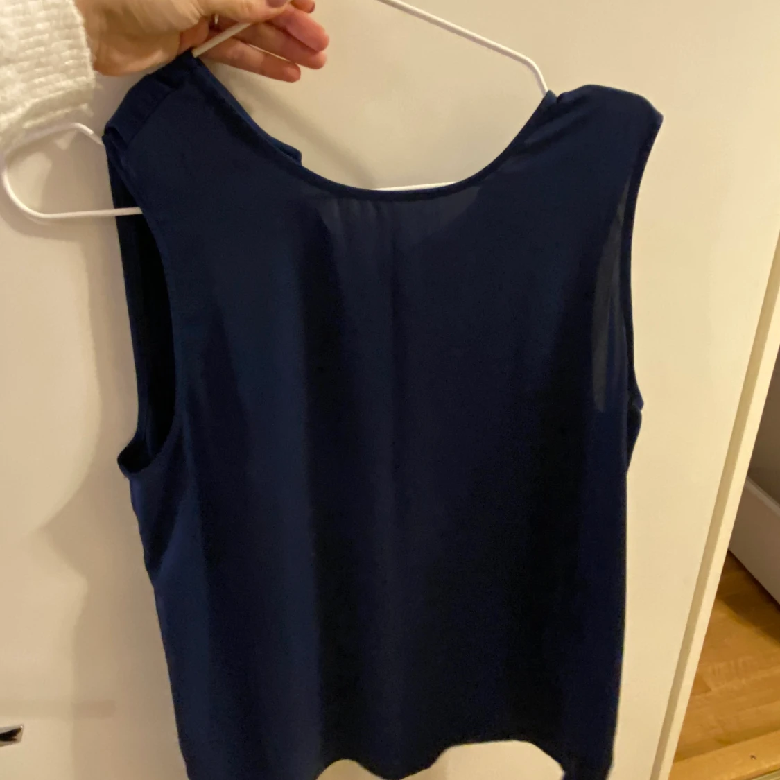 Väldigts fin blus i blå - 90