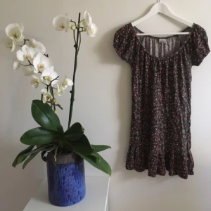  - Söt klänning från Gina Tricot!