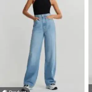 Skit fina wide jeans från Gina, modell: Idun storlek 38 men sitter fint på en 36:a slutsålda i butik