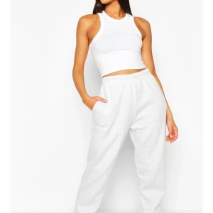 Overzise mjukisar strkl 40 - Fina mjukisar bra tyg prislappen på aldrig använda passar inte mig så säljer de 