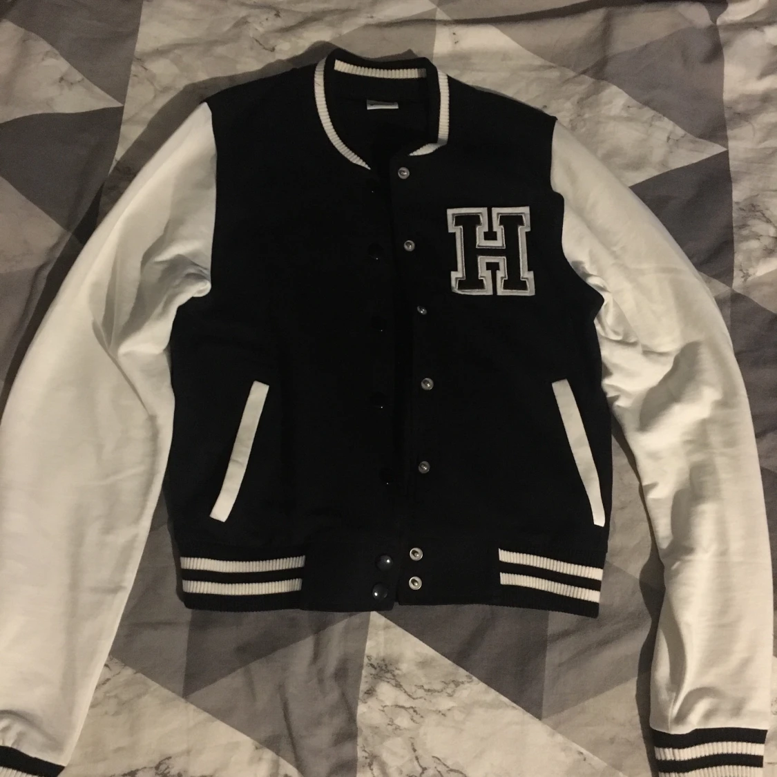 Varsity baseball jacka - 91