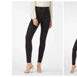 Svarta jeans - Slutsålda svarta high waisted tummy tamer jeans från justfab i storlek 32 (alltså med midjan runt 80 cm, inte xxs) tiden för retur tog slut så den har bara legat i min garderob