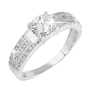 Ring i Sterling Silver - Så fin äkta silverring i sterling silver! Aldrig använd💖 Frakt: 11:-