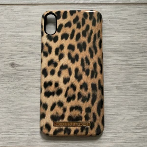 Ideal of Sweden skal  - Nyskick, passar iPhone XS Max 