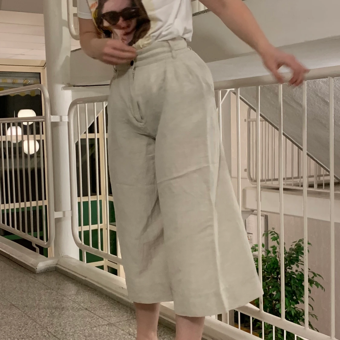 ett par vida byxor från zara 🐪 - 91