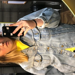 Jeansjacka Lee - Sjukt snygg jeansjacka!!! 