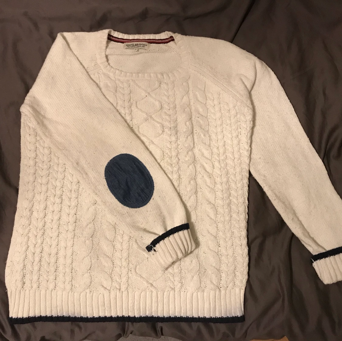 Hamilton Republic stickad tröja