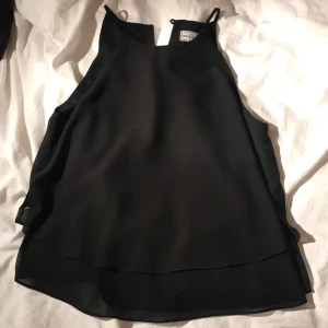 Topp crocker  - Använt 1 gång för litet numera 