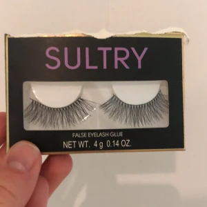 Lösögonfransar - Lösögonfransar från primark i london. Oanvända. Frakt 10kr.