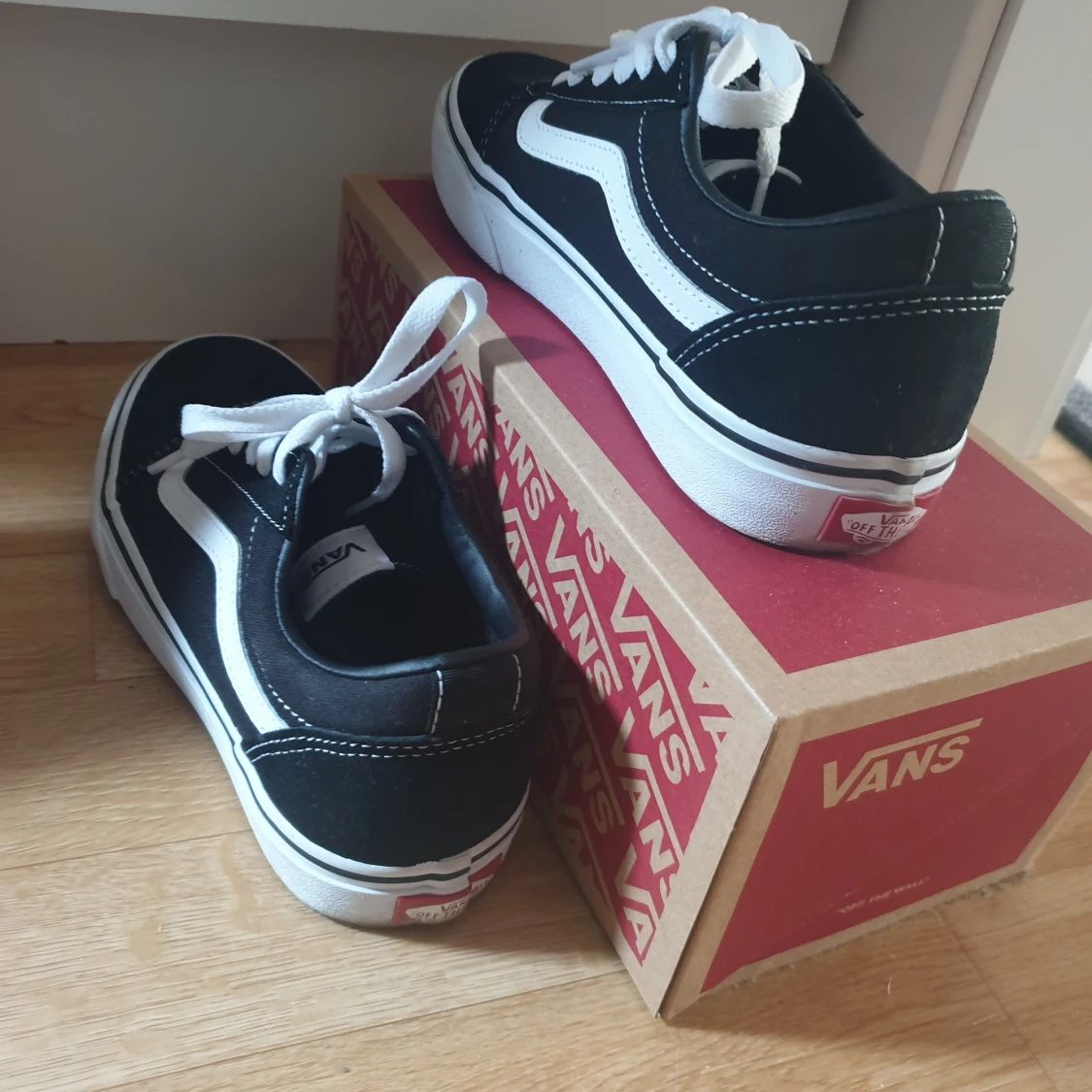 Svart-vita vans old skool - 91