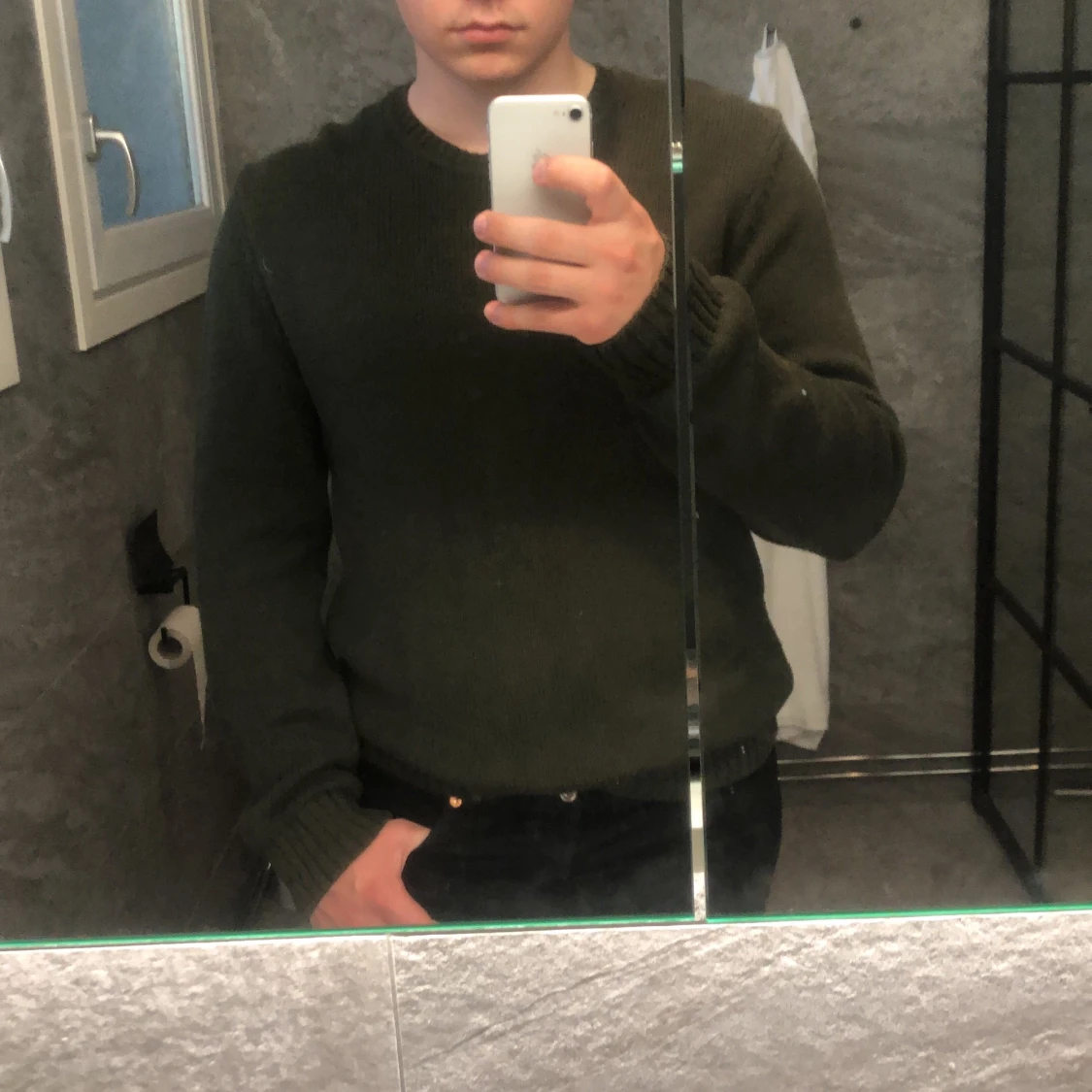 Stickad tröja från Crockers - 90