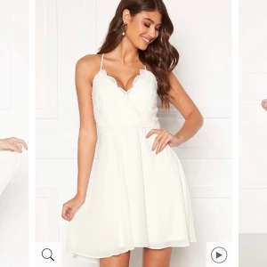 Avslutningsklänning  - Använd en gång, lång dragkedja att dra upp och ner när man tar på sig den