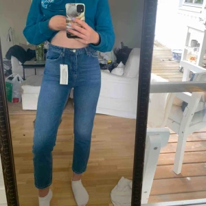  - Ett par helt nya jeans från Trendyol. Aldrig använda och prislappen finns kvar! 