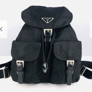 Prada backpack - Super bra skick. 