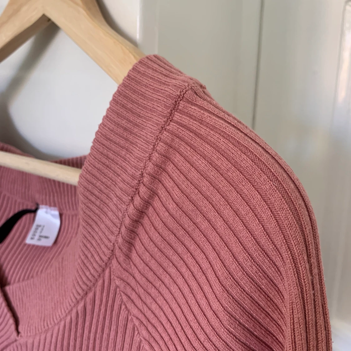 Rosa tröja från hm - 91