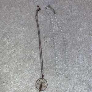 Halsband - Köpare står för frakt