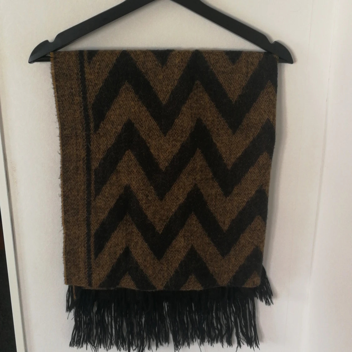 H&M scarf