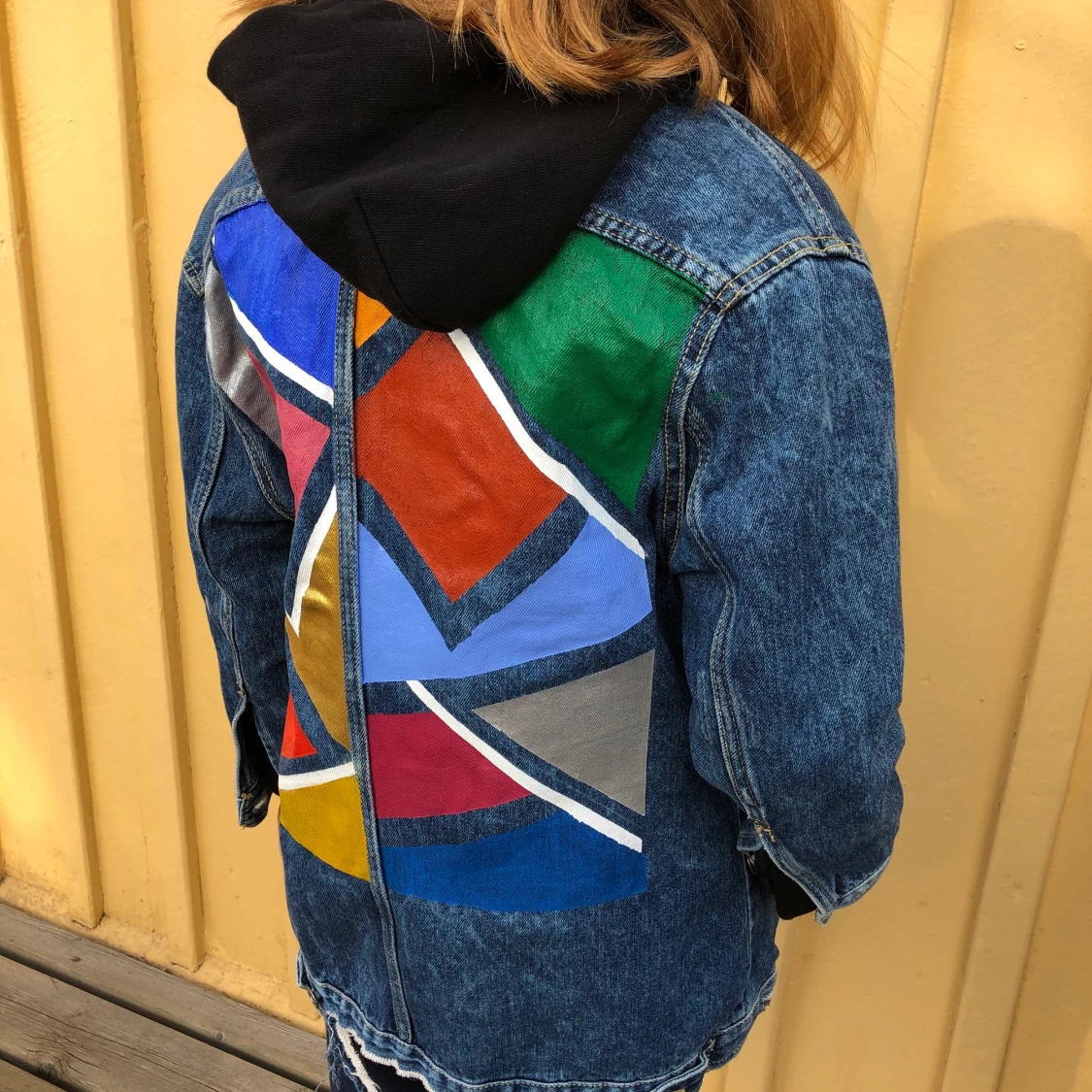 Handmålad jeansjacka