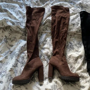 Bruna Tilano skor  - Bruna Tilano skor. Storlek 38. Använda 2 gånger. 