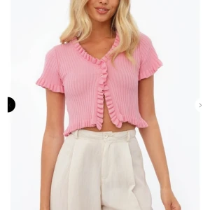 Fin topp - Helt ny topp från chiquelle, aldrig använd, endast testad. Nypris 399