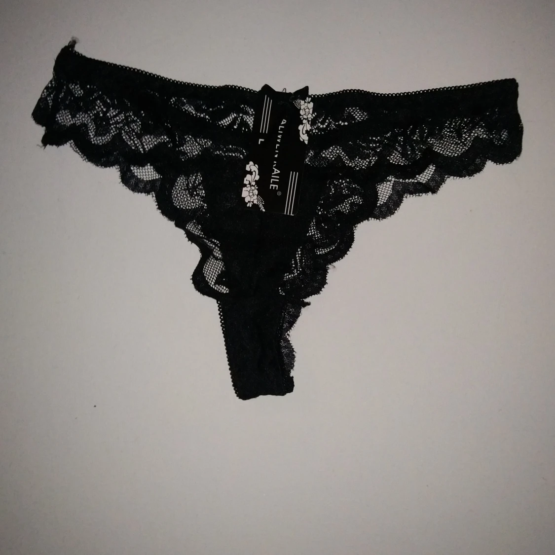 5 ST NYA STRING STL L 