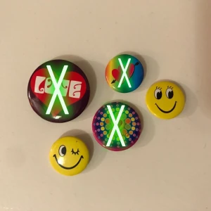 Pins - Olika pins för 10kr/styck (frakt 12kr)
