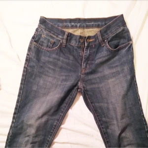  - B oakwood jeans för barn i st 152. Fint skick! Möts upp i Stockholm eller så betalar köparen frakten.
