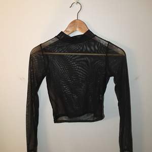 Supersnygg mesh-tröja  Pris inkl frakt Använd en gång, men så gott som oanvänd