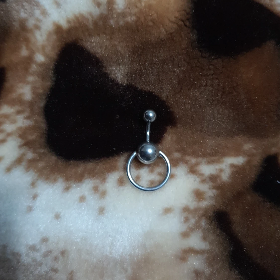 Sexy navel piercing - 90