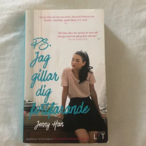 Ps. Jag gillar dig fortfarande - Jag säljer andra boken i serien om Lara Jean, eftersom att jag har läst ut den. Frakt ingår i priset💗💗
