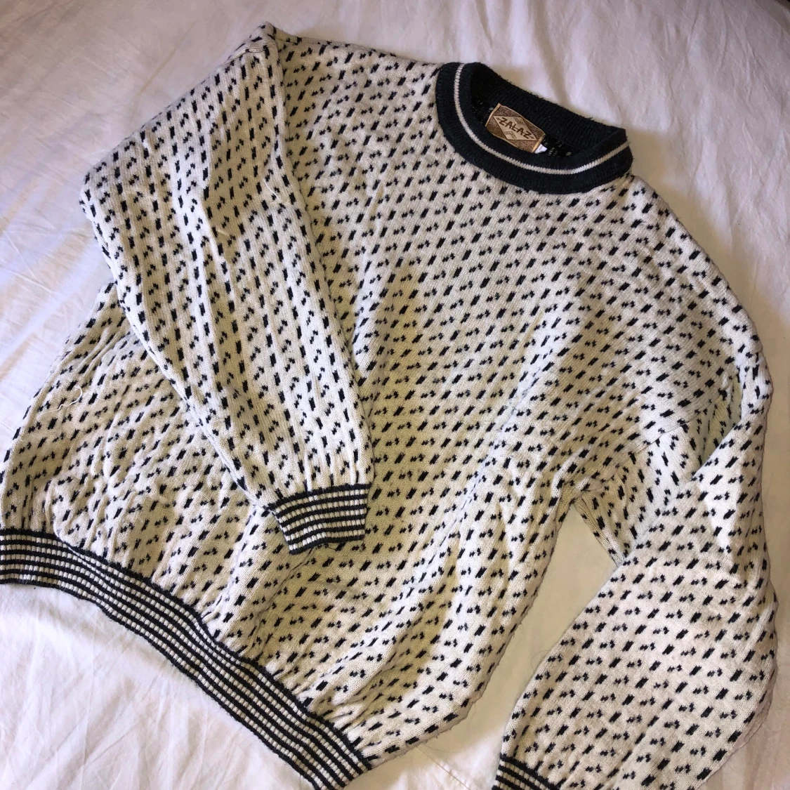 Stickad farfar-tröja