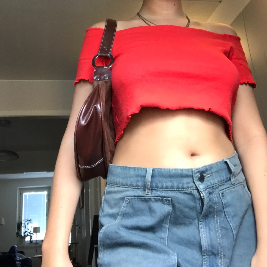 Röd offshoulder topp  - 90