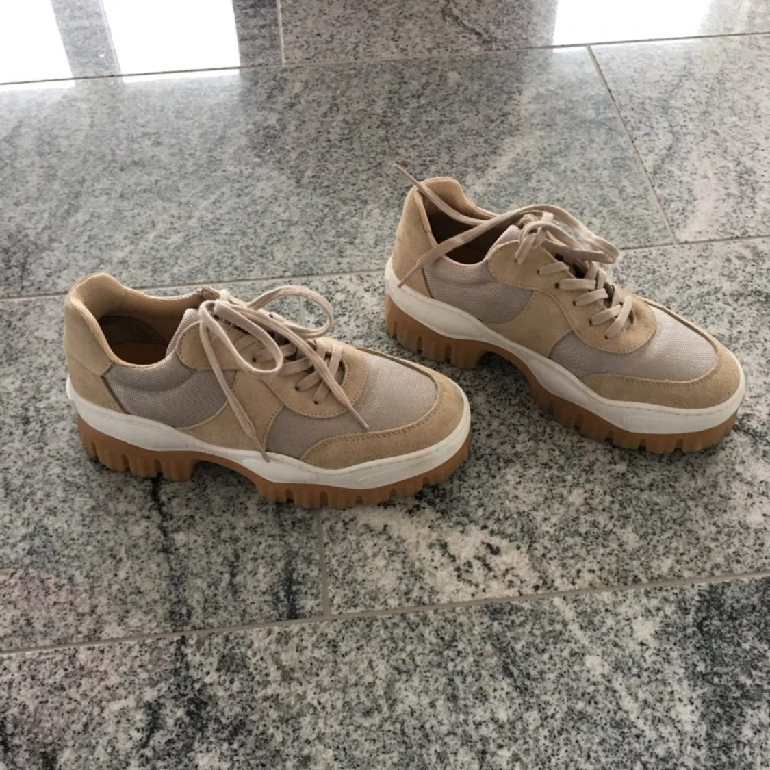 Chunky sneakers beiga - 90