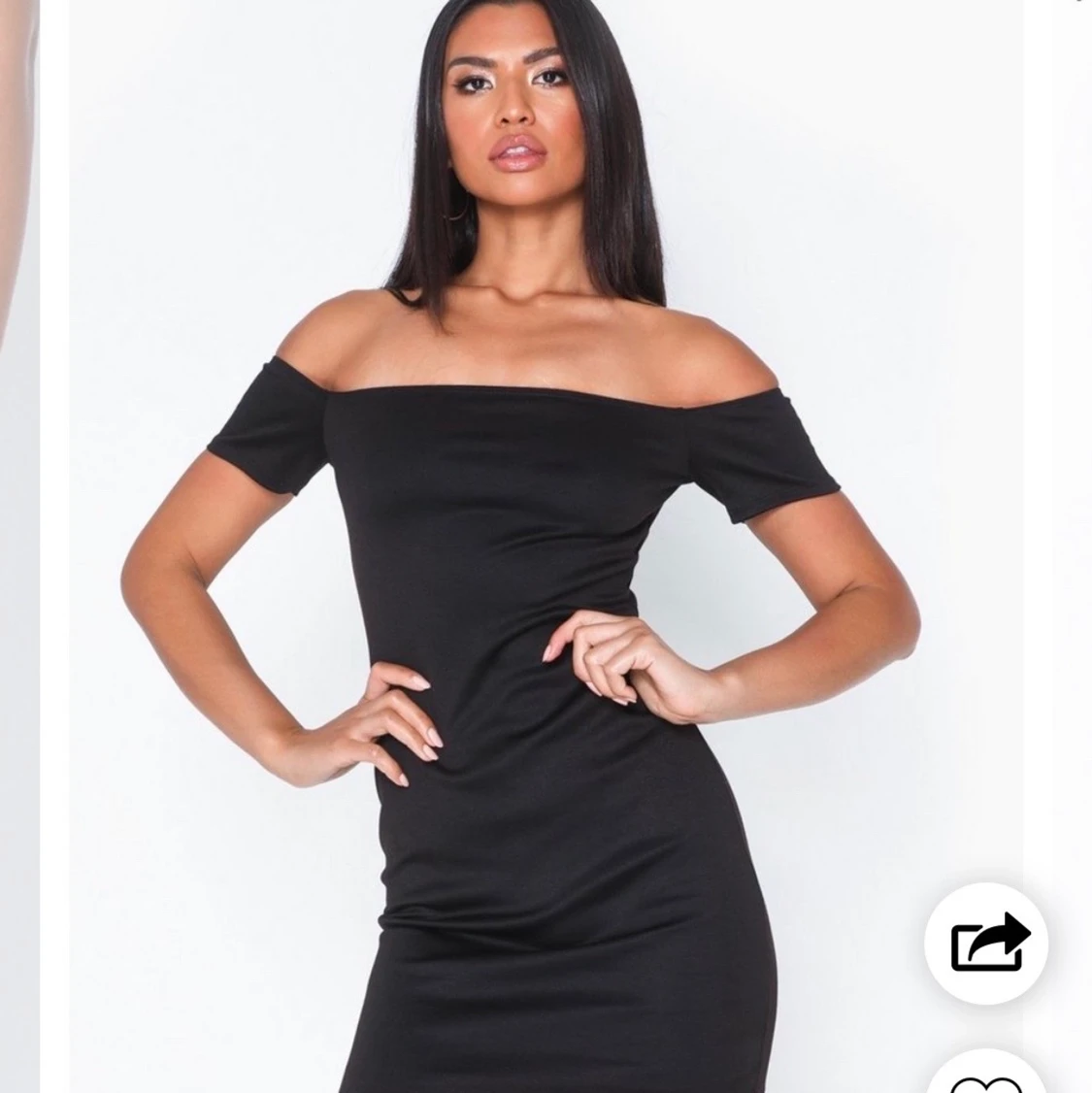 Svart klänning från Nelly.com - 90