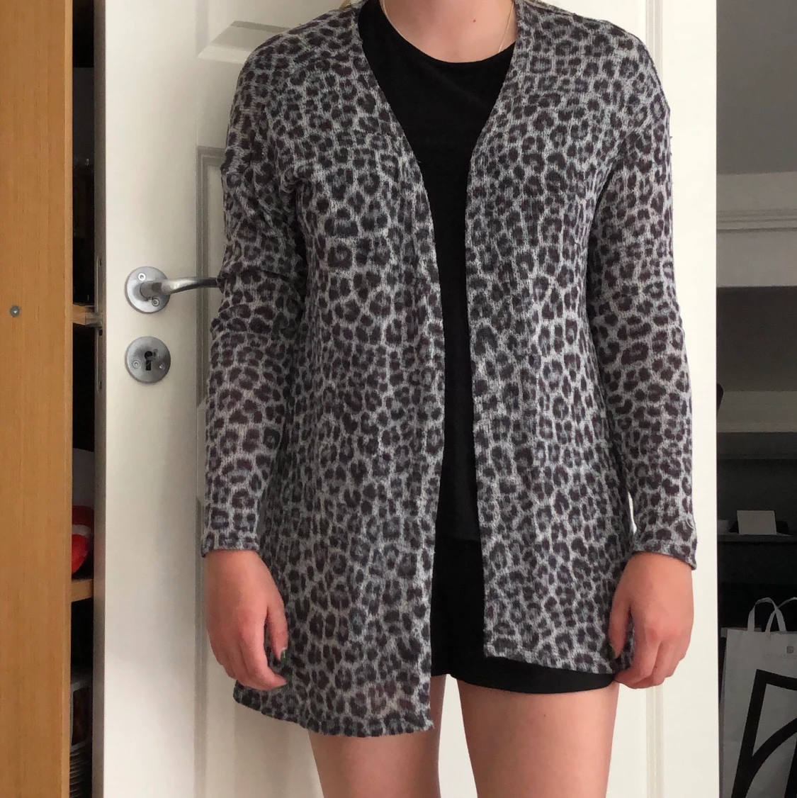 Kofta i leopardmönster - 90