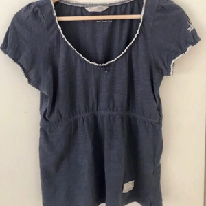 Odd Molly topp - Super söt odd molly topp! Använd fåtal gånger och är i bra skick. Säljer pga att den ej används. Buda från 100kr💞