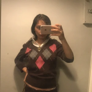 Tröja xs - Snygg oanvänd tröja från vanheusen i storlek xs skulle funka garanterat på en s också